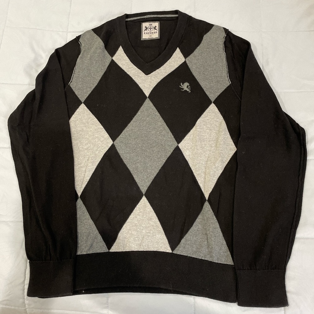 Sweater - Picture 3 of 5